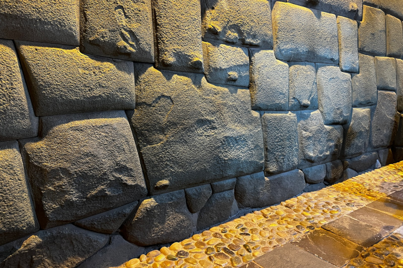 piedra de los 12 ángulos Cusco