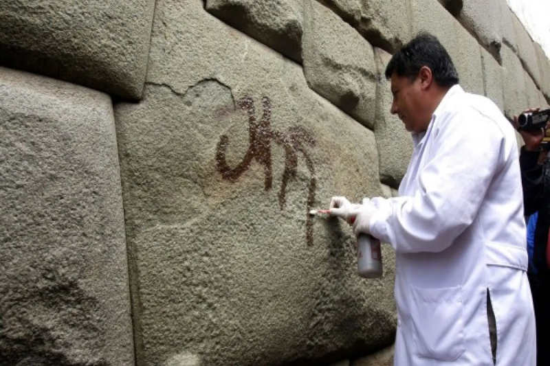 piedra de los 12 ángulos Cusco